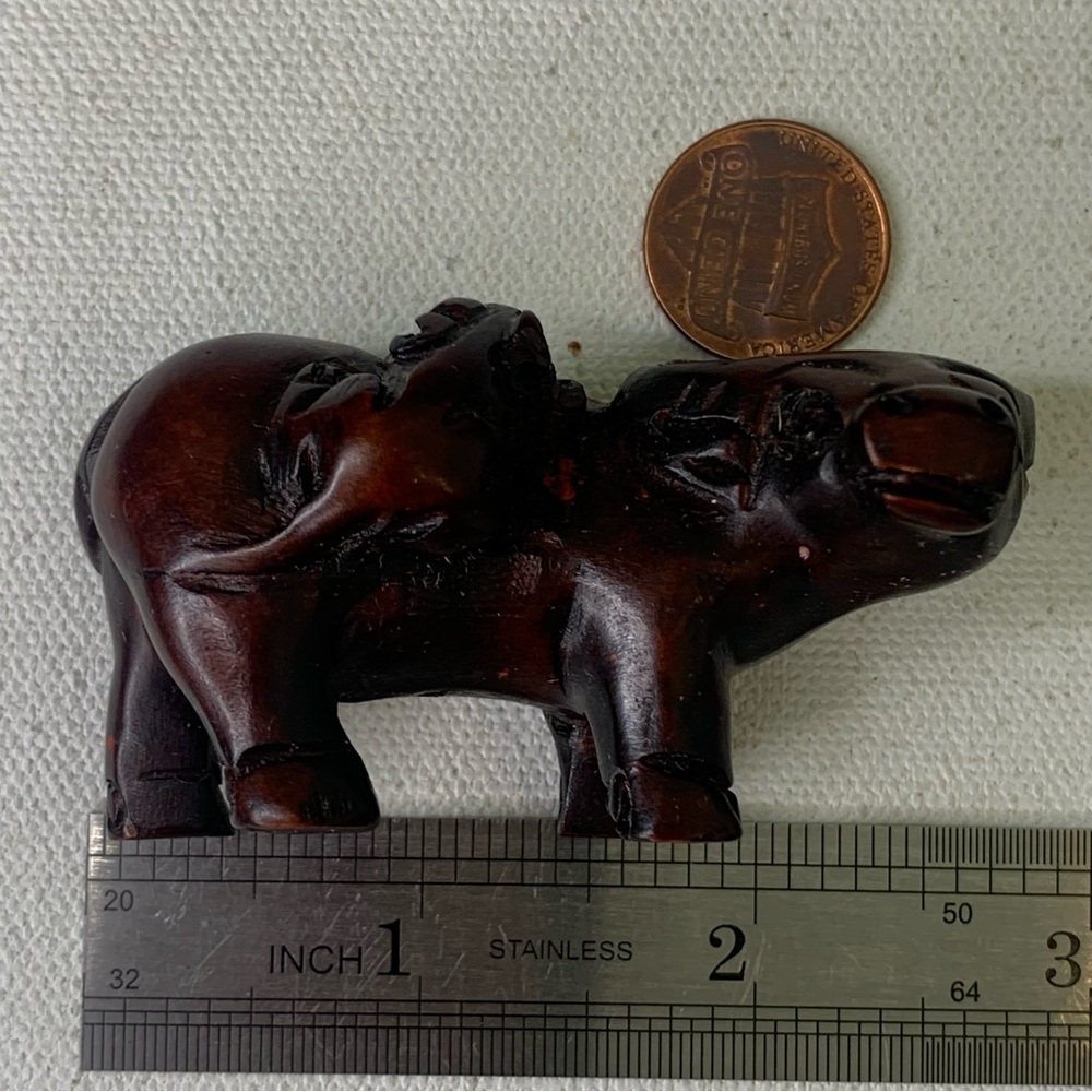 Vintage Boxwood Ox With Monkey Netsuke Hand Carved Animal Figurine Wood Carving - Picture 12 of 13